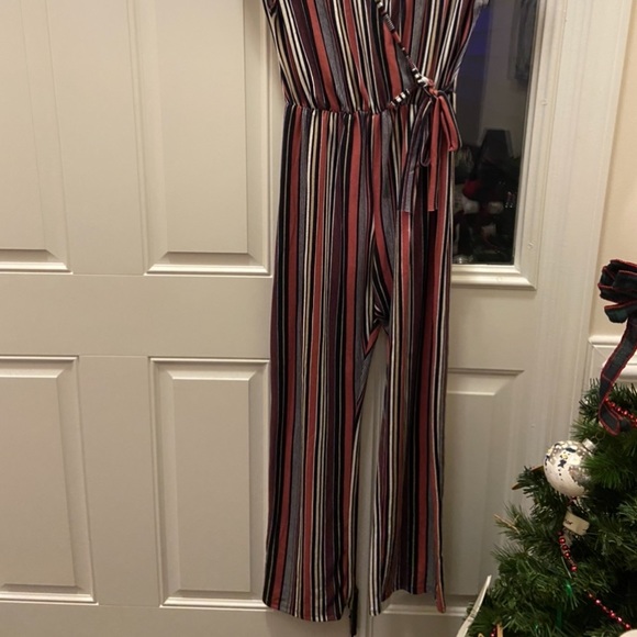 Striped Jumpsuit - Picture 3 of 4